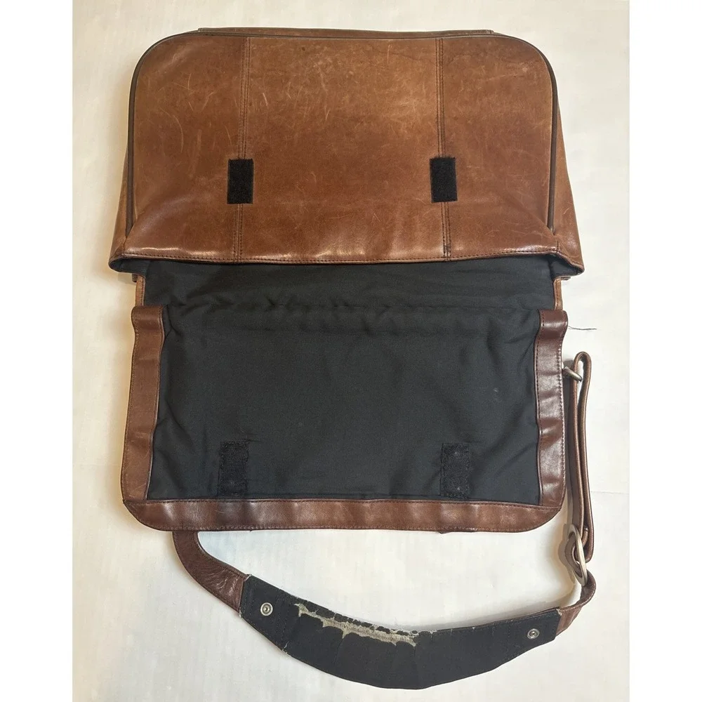 Vintage Samsonite Leather Distressed Computer Laptop Bag Business Casual